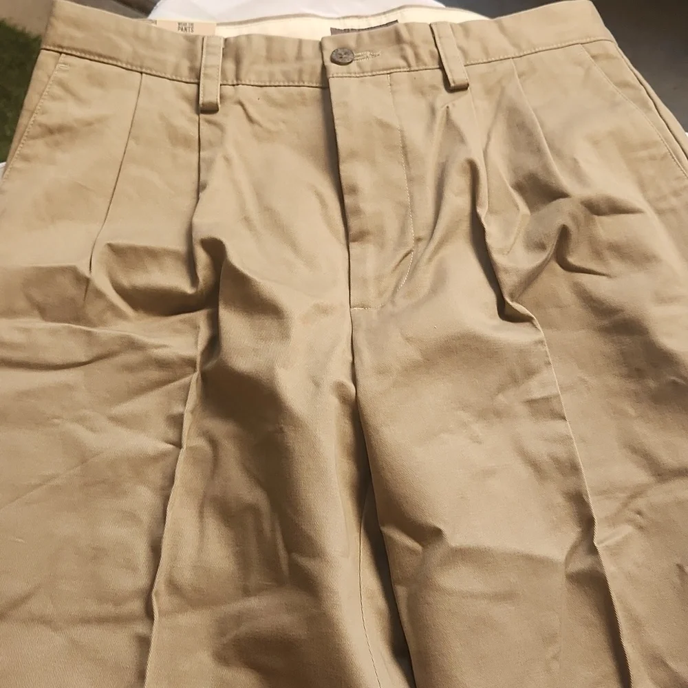 Dockers Tan Chinos Classic Straight-Leg Pants